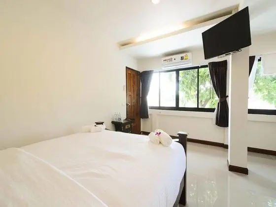 Deluxe Double Room, River View