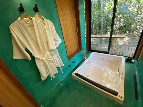 Luxury Oda