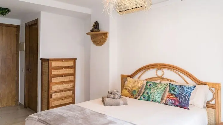 Tek Büyük Yataklı Oda