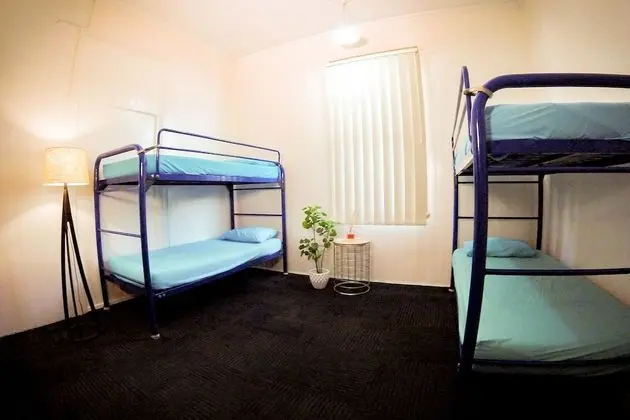 Basic Ortak Ranzalı Oda, Sadece kadınlar için