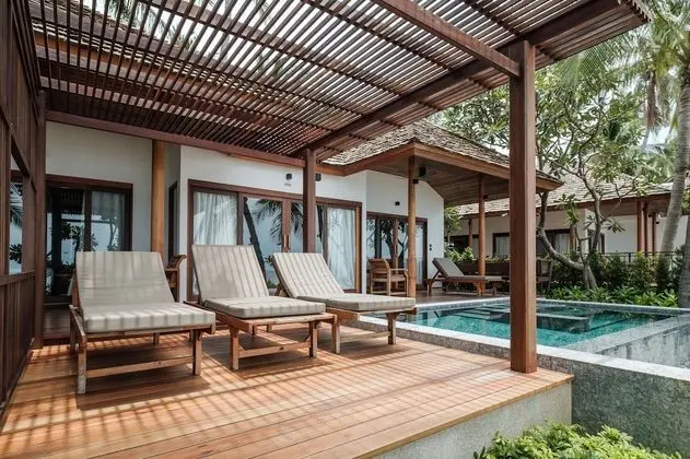 Beachfront villa, 2 bedrooms with private pool