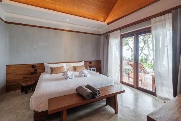 Beachfront villa, 2 bedrooms with private pool