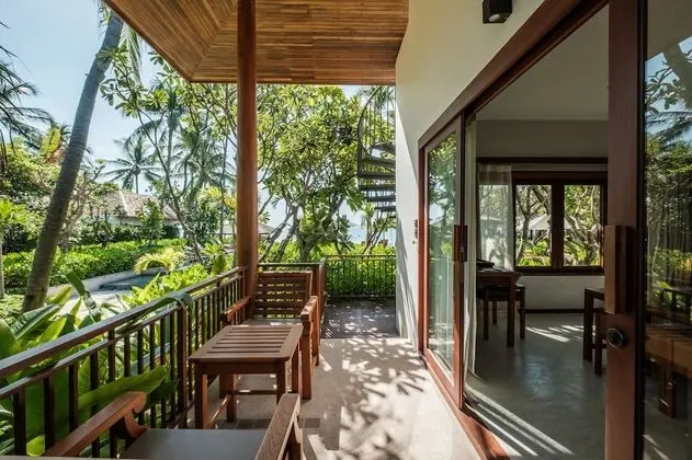 Premium 2 Bedroom with roof deck and Seaview