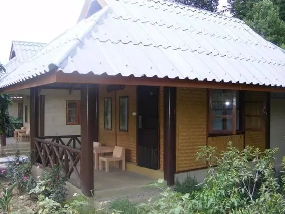 Fan Bungalow