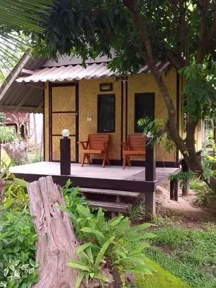 Fan Bungalow