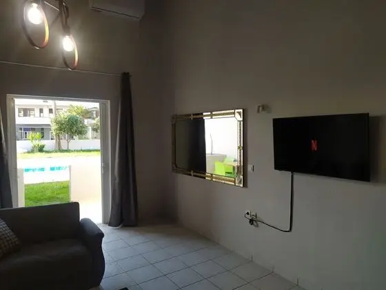 Apart Daire, 1 Yatak Odası, Havuz Manzaralı (Split level)