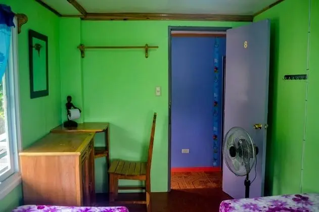 Economy İki Ayrı Yataklı Oda, Ortak Banyo