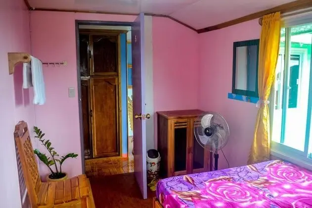 Tek Büyük Yataklı Oda, Ortak Banyo