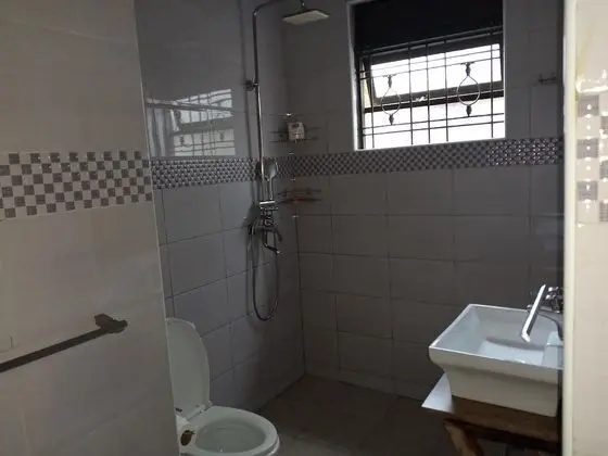 Deluxe Oda (Large Rm (1) with Balcony)