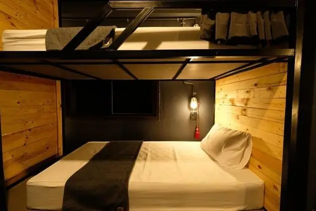 Mixed Dormitory
