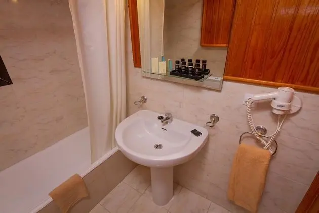 İki Ayrı Yataklı Oda