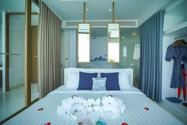 Panoramic Pool Villa Room