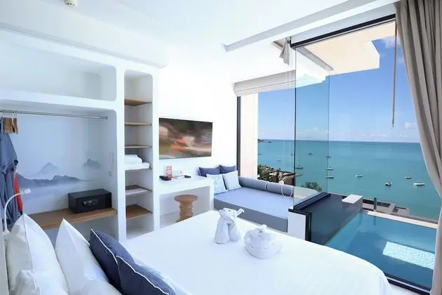 Panoramic Pool Villa Room