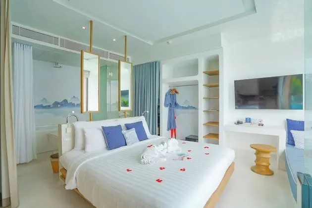 Panoramic Pool Villa Room