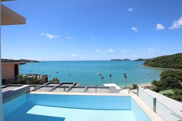 Panoramic Pool Villa Room