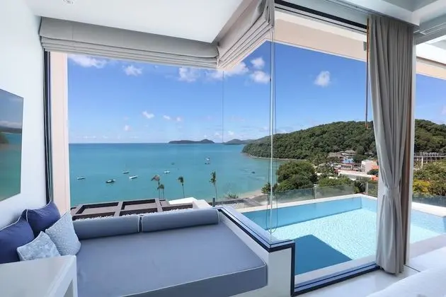 Panoramic Pool Villa Room