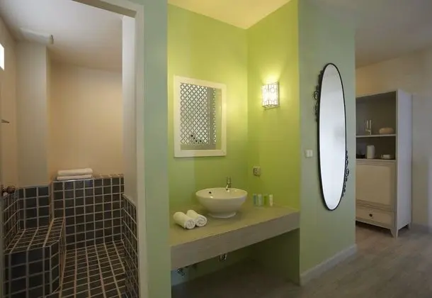 Deluxe Oda, Kısmi Deniz Manzaralı, Köşe