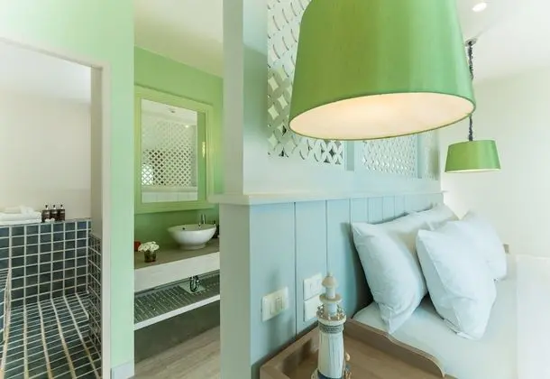 Deluxe Oda, Kısmi Deniz Manzaralı, Köşe