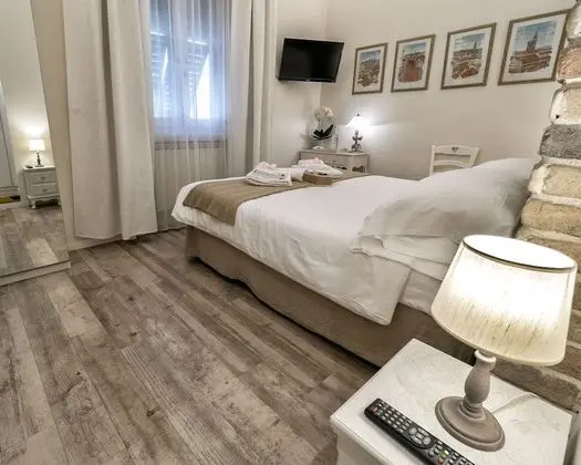 Basic Tek Büyük Yataklı Oda, Banyolu/Duşlu