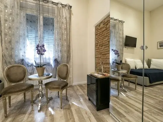 Üç Kişilik Oda, Banyolu/Duşlu