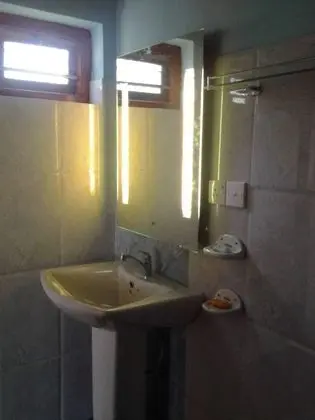 Deluxe Tek Büyük veya İki Ayrı Yataklı Oda, Bahçe Manzaralı