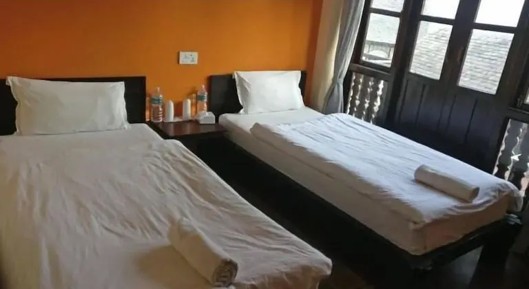 Standard İki Ayrı Yataklı Oda