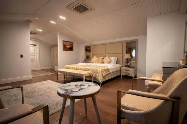 Corner Room, Deniz Manzaralı