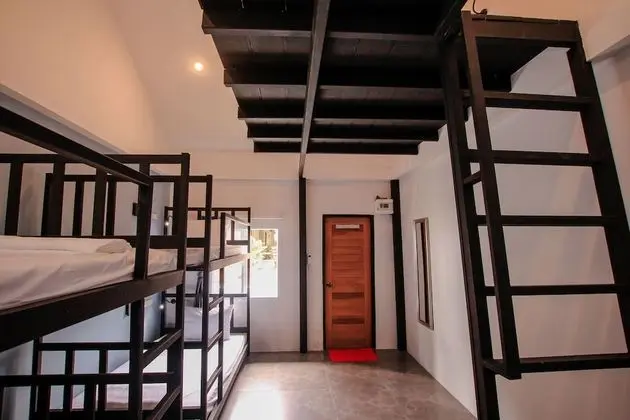 Ocean View Twin Beds Room