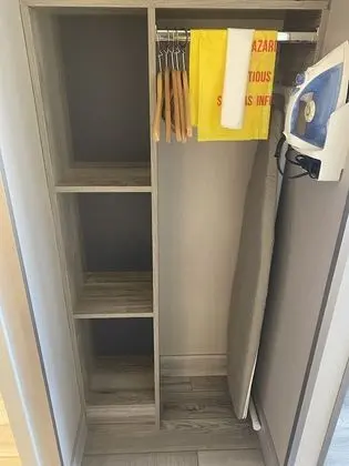 Standard Oda, 1 En Büyük (King) Boy Yatak, Koy Manzaralı (East King - Non-Pet)