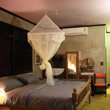 Studio Suite B
