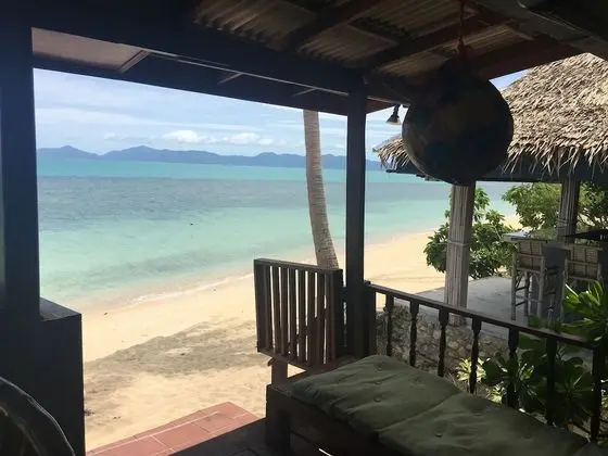 Beachfront Superior Family Bungalow