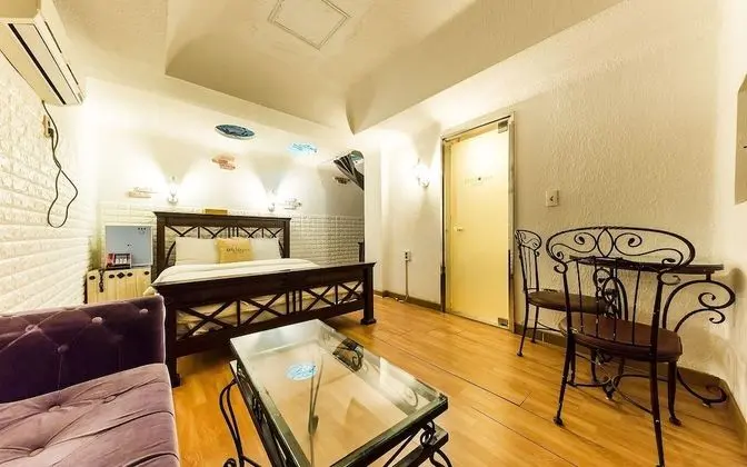 Oda (Special Room)