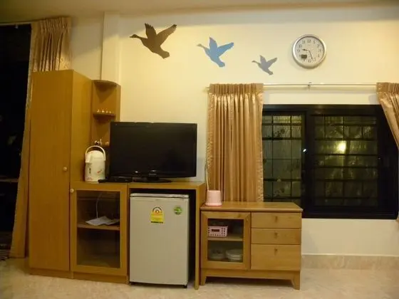 Leelawadee Suite
