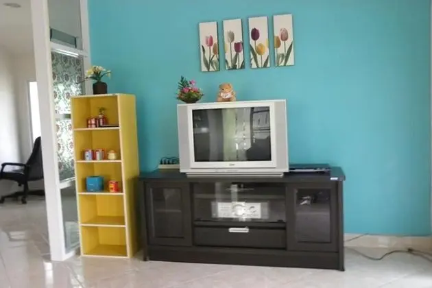 Leelawadee Suite