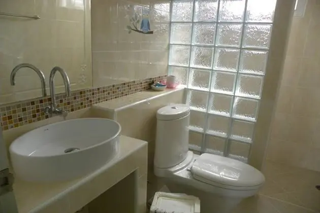 Vanda Suite