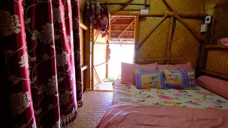 Bungalow with Fan
