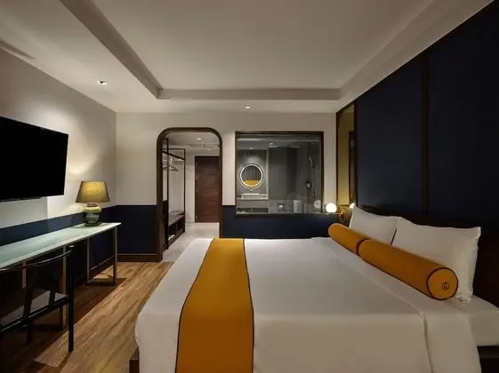 Deluxe Premier Double Bed
