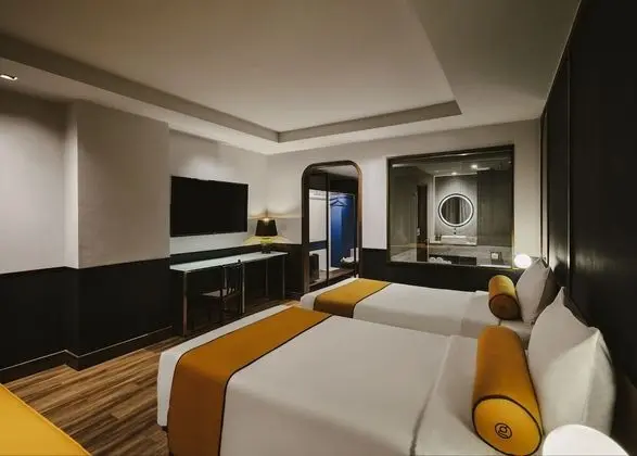 Deluxe Premier Twin Bed