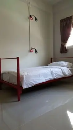 Üç Kişilik Oda (Shared Bathroom)