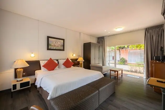 Super Deluxe Cottage