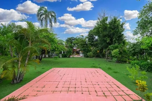 Super Deluxe Cottage