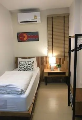 Tek Kişilik Oda, Ortak Banyo