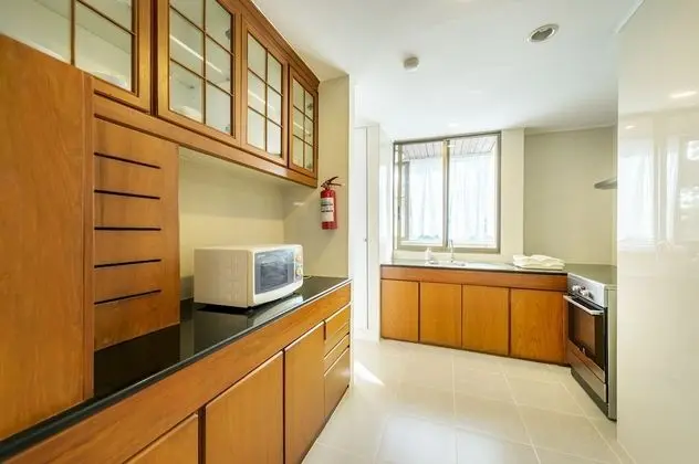Apartment 2 Bedrooms, Room with View