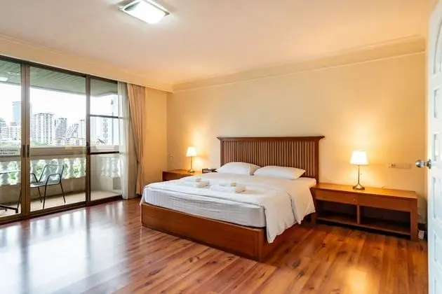 Apartment 3 Bedrooms, Room with View