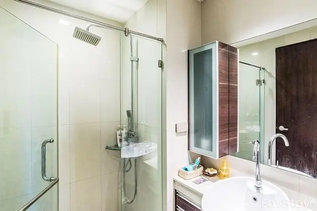 Deluxe Stüdyo Süit, Banyolu/Duşlu, Şehir Manzaralı