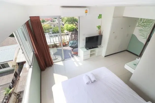 Exclusive 2 Bedroom Apartment (52A)
