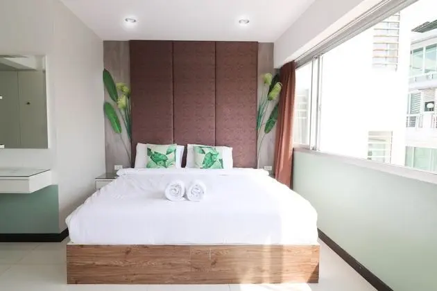 Exclusive 2 Bedroom Apartment (52A)