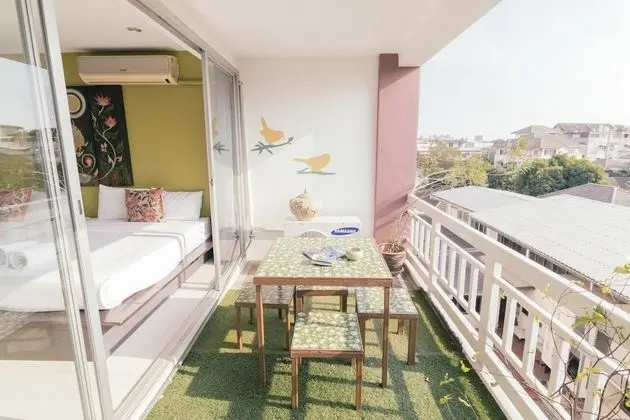 Exclusive 2 Bedroom Apartment (52A)