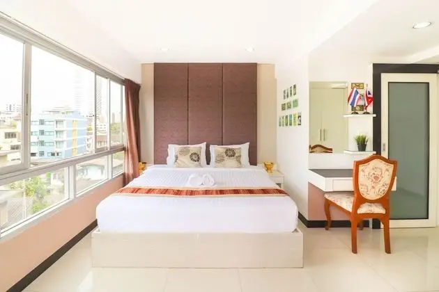 Exclusive 2 Bedroom Apartment (53A)