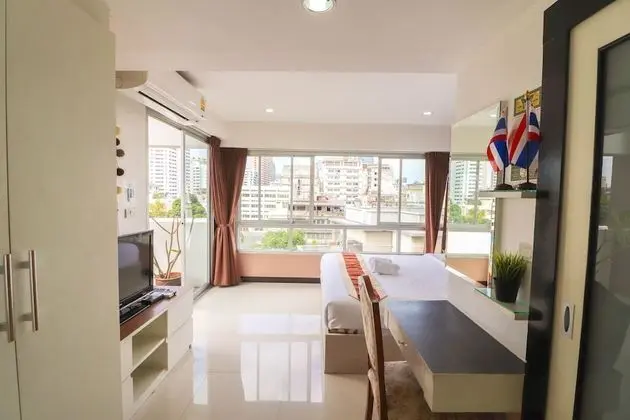 Exclusive 2 Bedroom Apartment (53A)